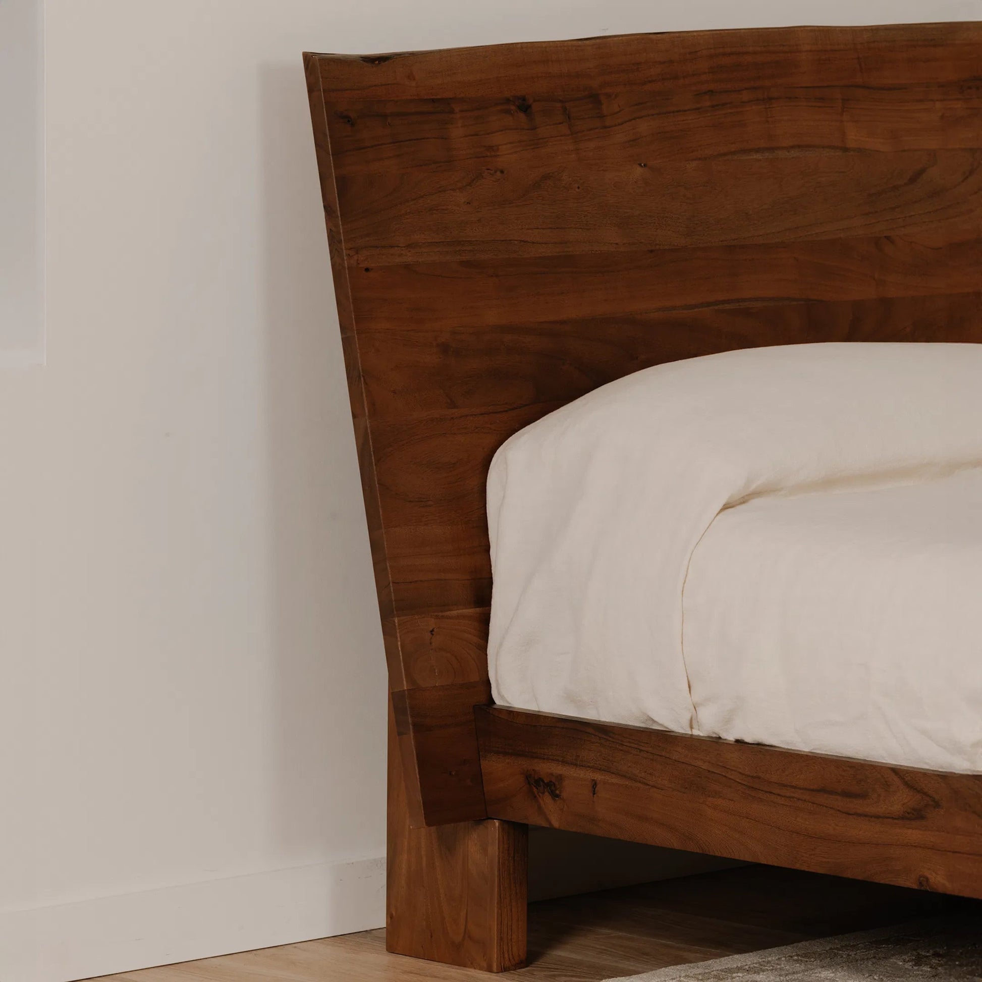 Bent Bed by Moe's Home Collection in brown. Made from solid acacia, iron leg, wood slats in a modern style.