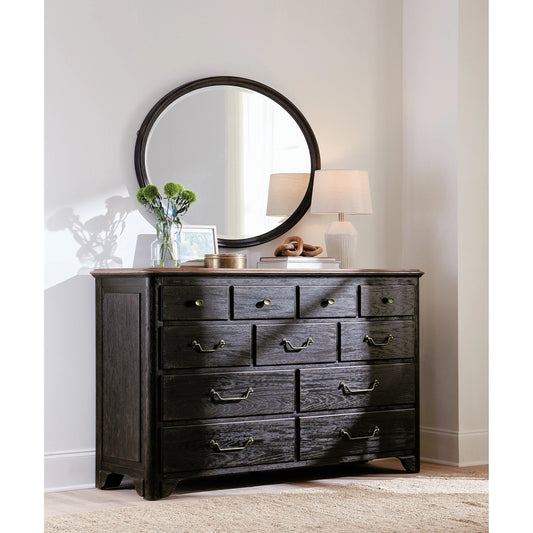 Americana 11-Drawer Dresser by Hooker Furniture. Made from oak veneers and cedar veneers with solid-wood edge top in a cottage & farmhouse style.