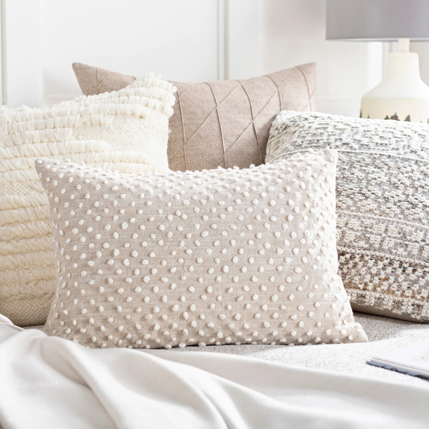 001 SI-1893027,SI-1893028 | Lifestyle | Valin Pillow - 13676 by Surya in oatmeal, cream. Made from 100% cotton, 100% linen in a traditional style.