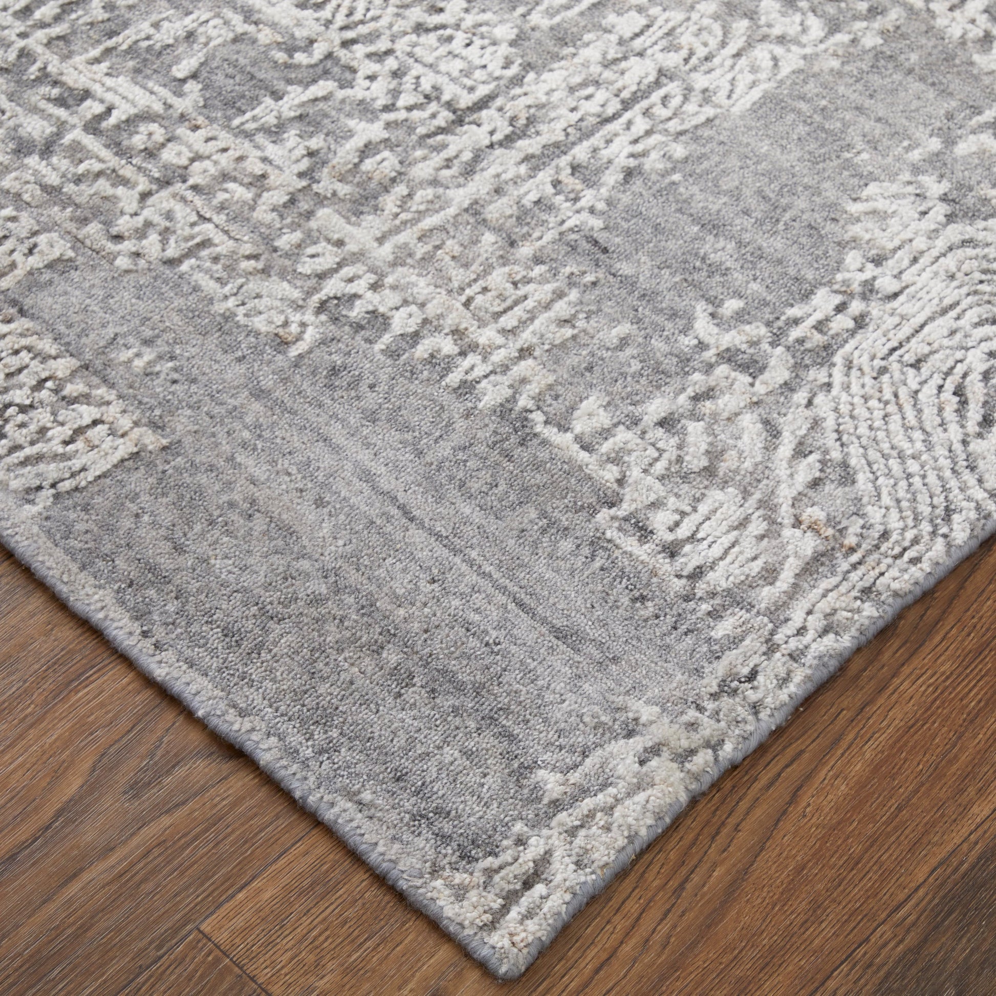 Eastfield Rug - 6989F by Feizy. Made from wool, viscose in a unique style.