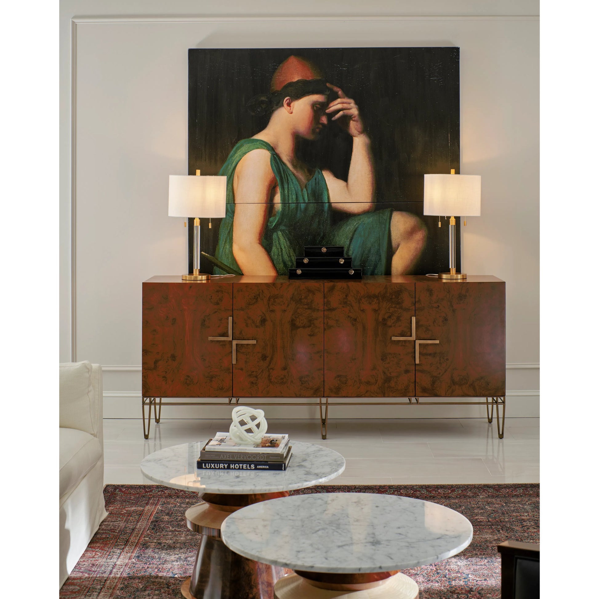 Rook Round Cocktail Table by Jonathan Charles in brown and mingle mangle, carrera marble. Made from marble, stainless steel, veneers: walnut burl, cerajeira, ebony, maple, chestnut, eucalyptus in a modern style.