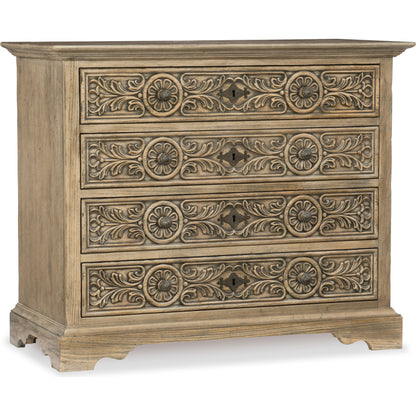 Floresville Bachelors Chest by Hooker Furniture in sandstone. Made from white oak veneers, cedar in a eclectic & global style.