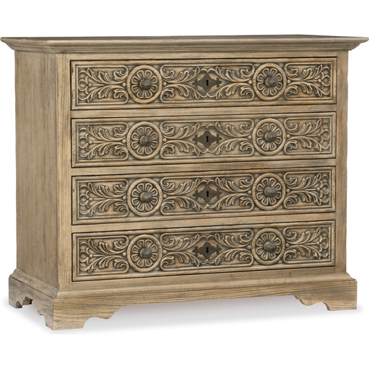 Floresville Bachelors Chest by Hooker Furniture in sandstone. Made from white oak veneers, cedar in a eclectic & global style.