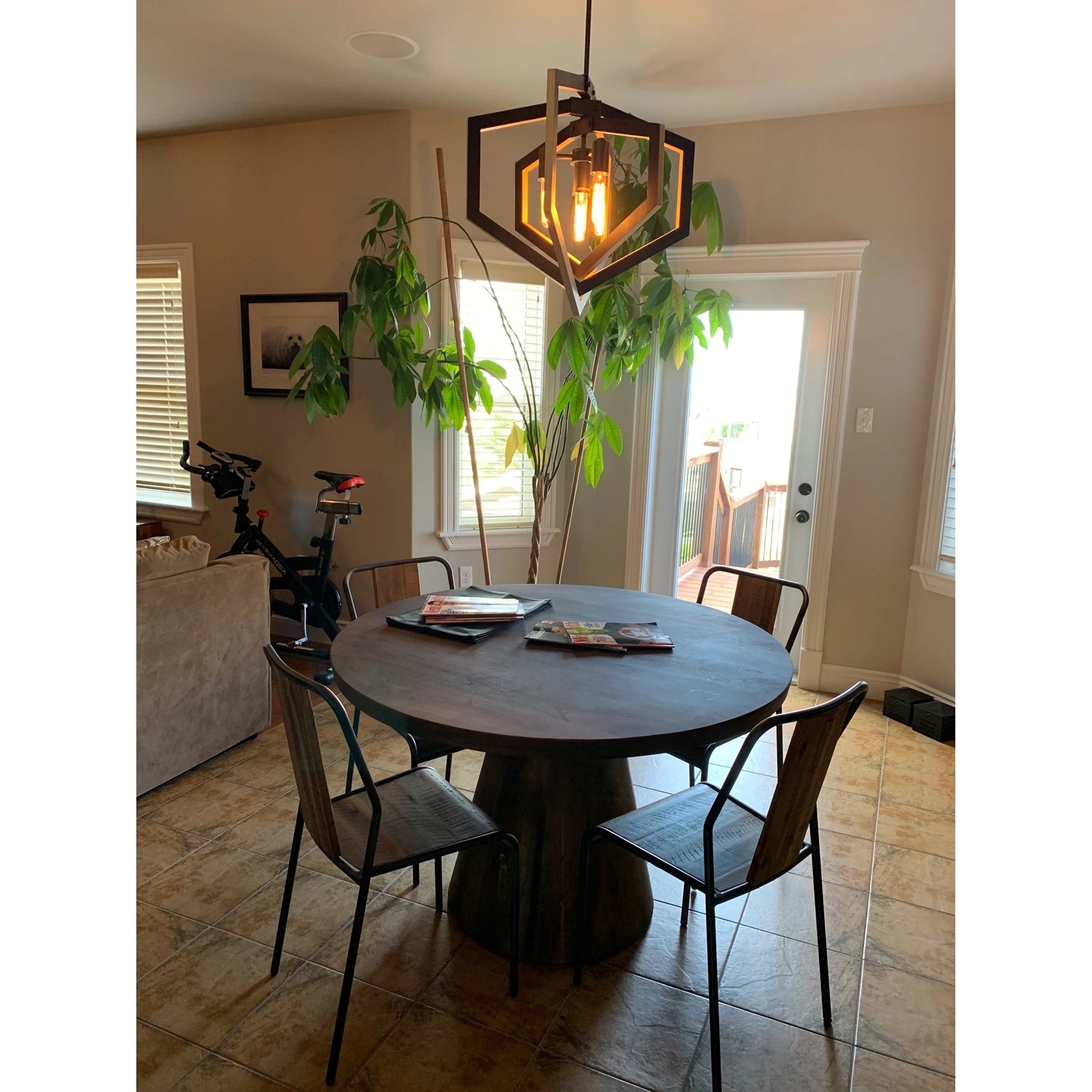 Vintage Chair by LH Imports. Made from acacia, acacia veneer, metal in a modern style.