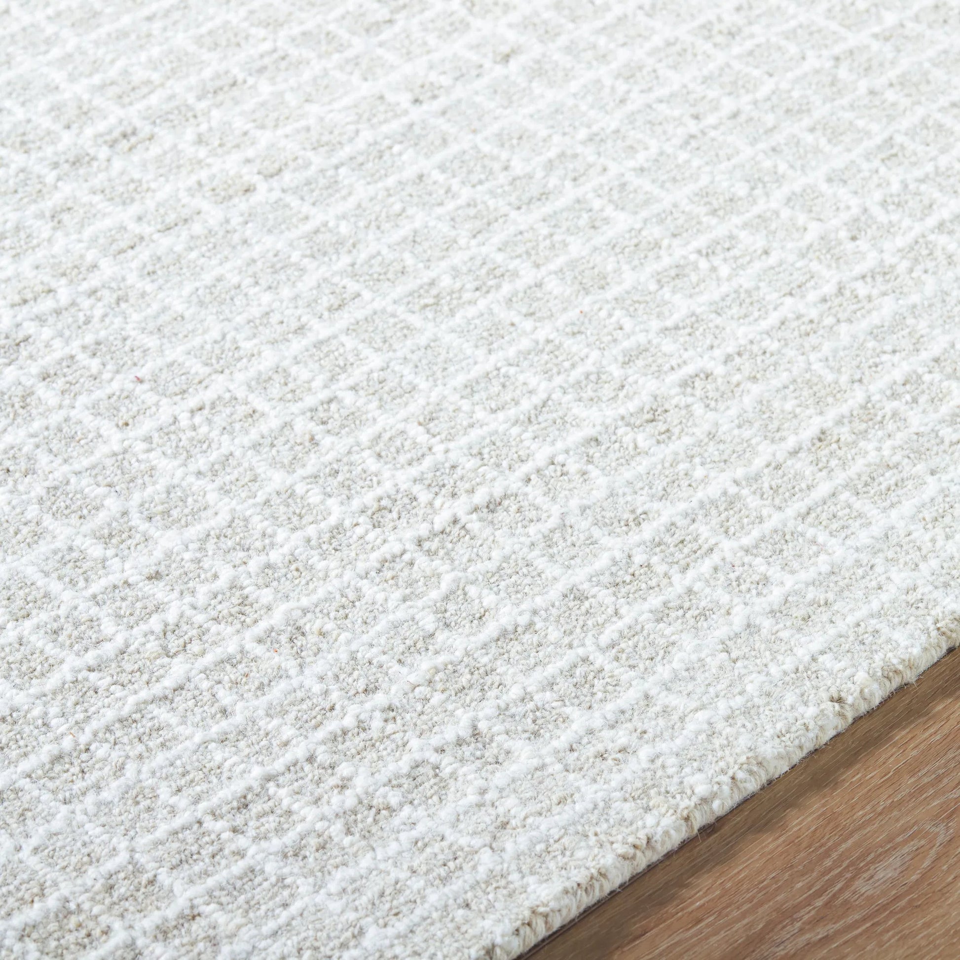 Andreas 541265 Rug by Vivir x Livabliss. Made from wool in a unique style.
