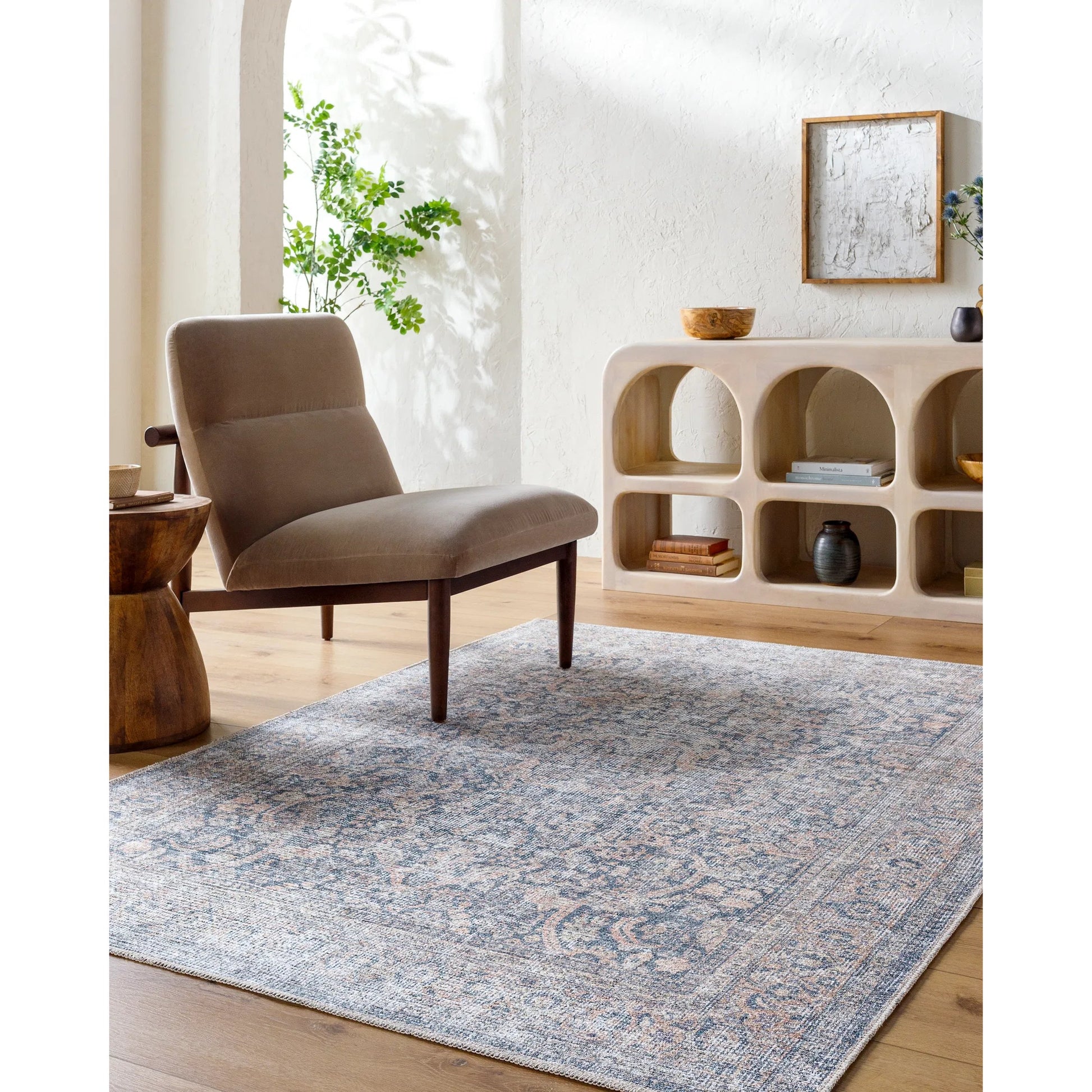 Lorelai 541403 Rug by Vivir x Livabliss in black, amber, mustard, beige, white, rust. Made from polyester in a unique style.