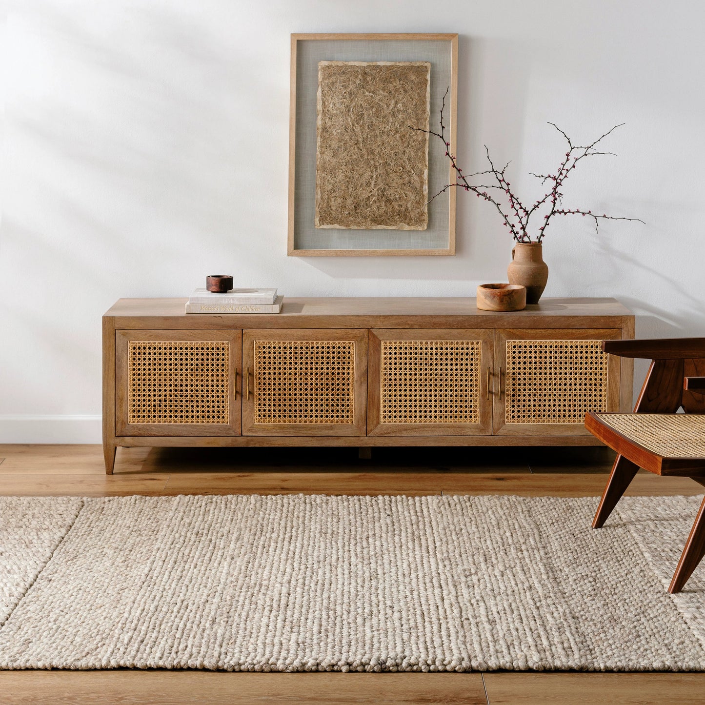 014 SI-2165935,SI-2165936,SI-2165937,SI-2165938 | Lifestyle | Mae Rug - 541321 by Vivir x Surya. Made from wool in a unique style.