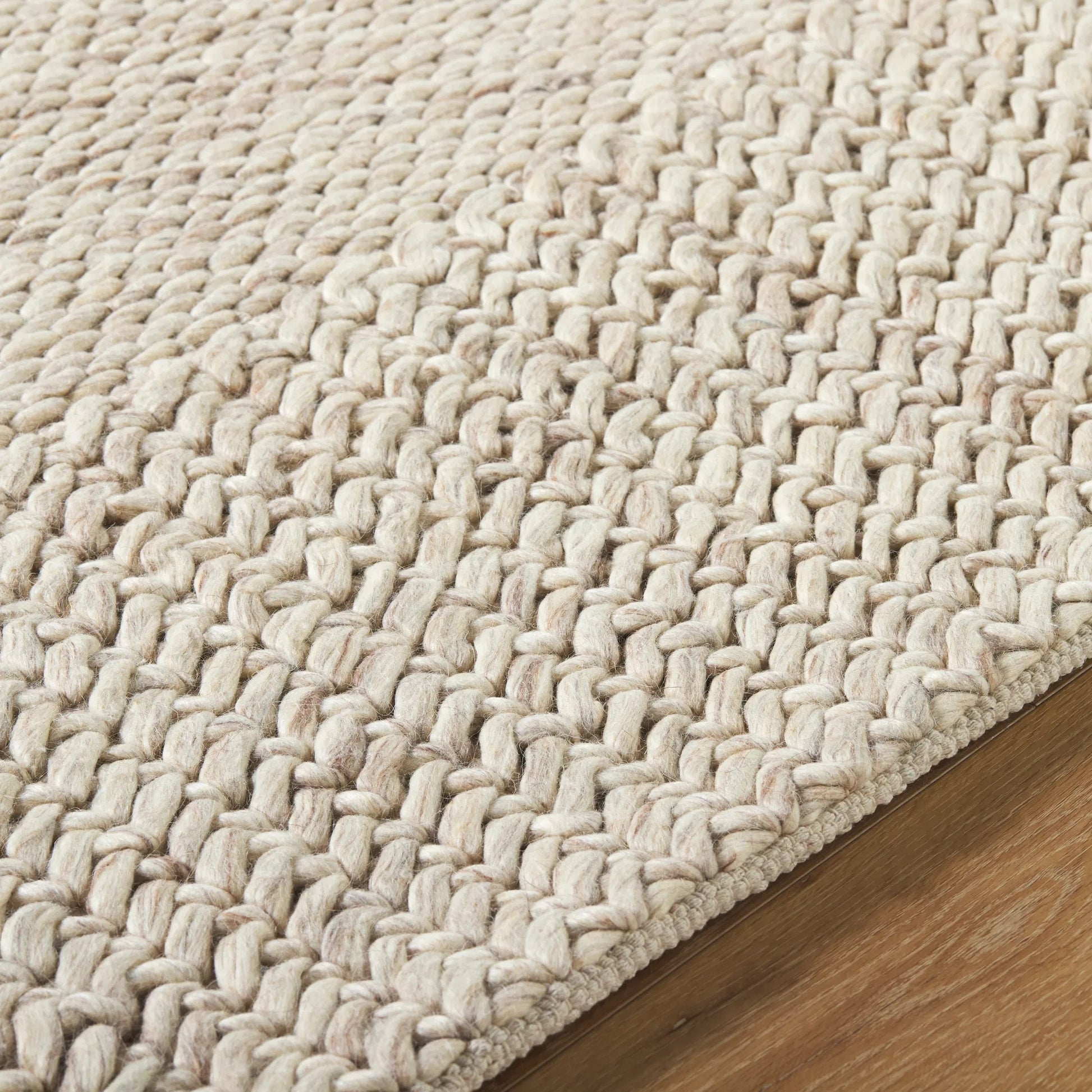 Mae Rug - 541321 by Vivir x Surya. Made from wool in a unique style.