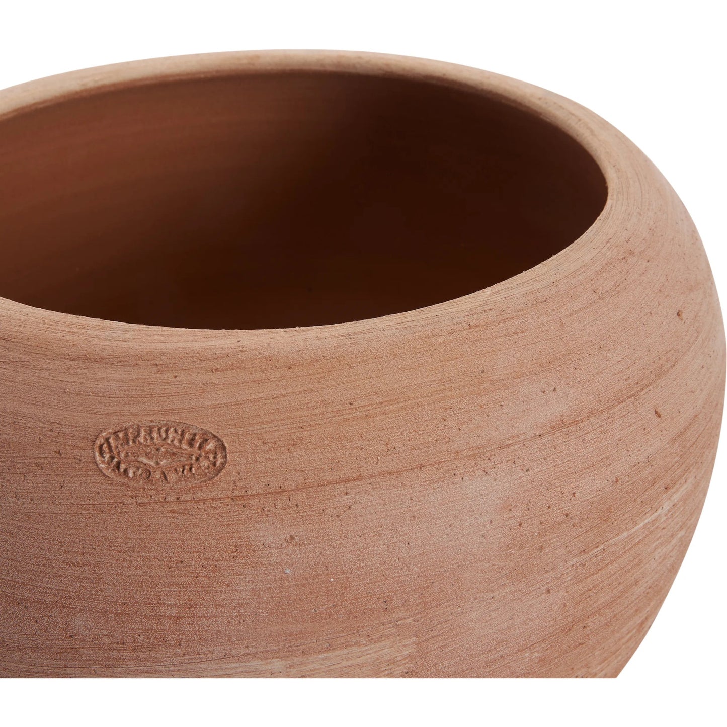 006 SI-2534075 | Closeup | Tommaso Impruneta Pot by Wildwood in red, orange and natural. Made from unique in a unique style.