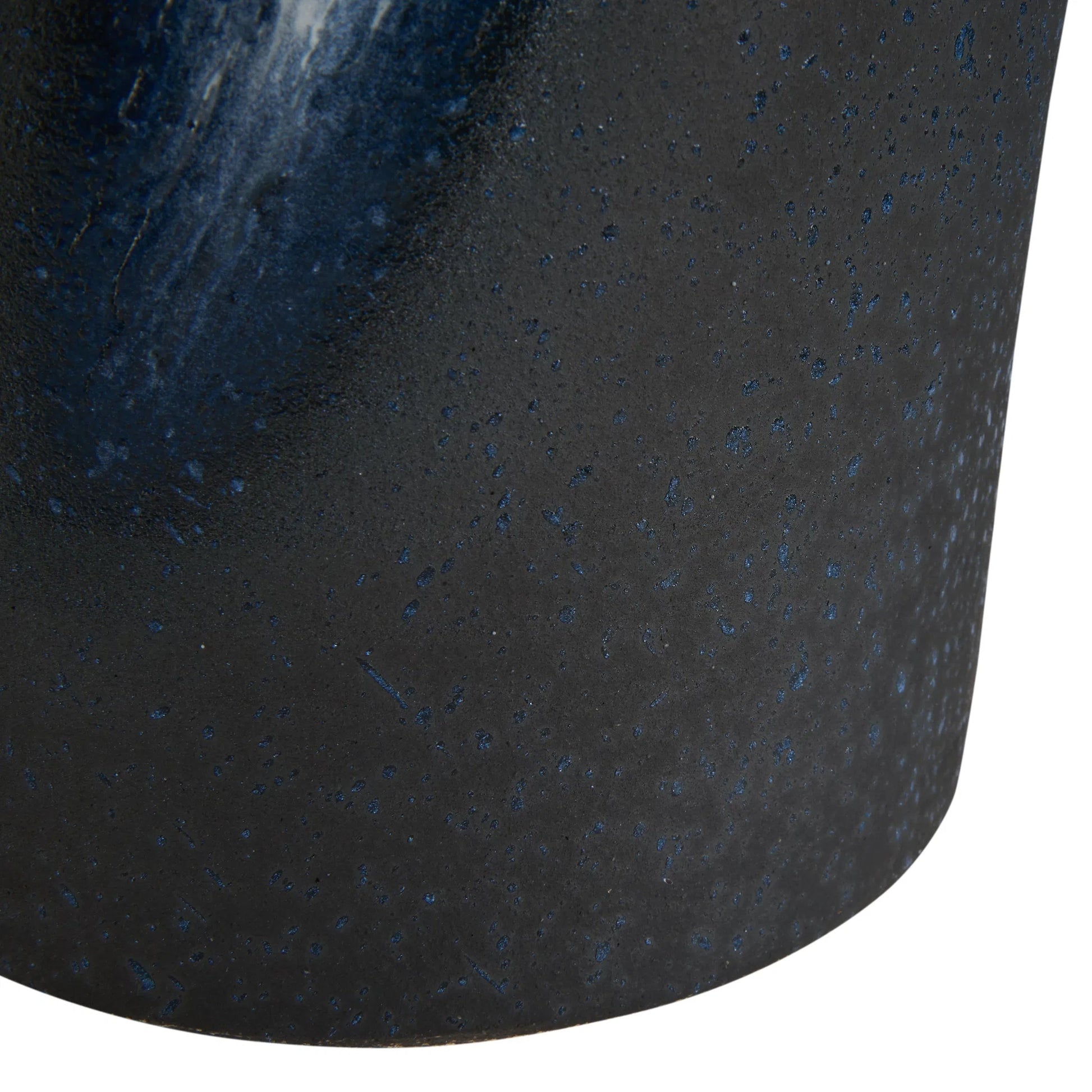 Hikone Vase by Wildwood in black, blue and shiga, black, blue glaze. Made from unique in a unique style.