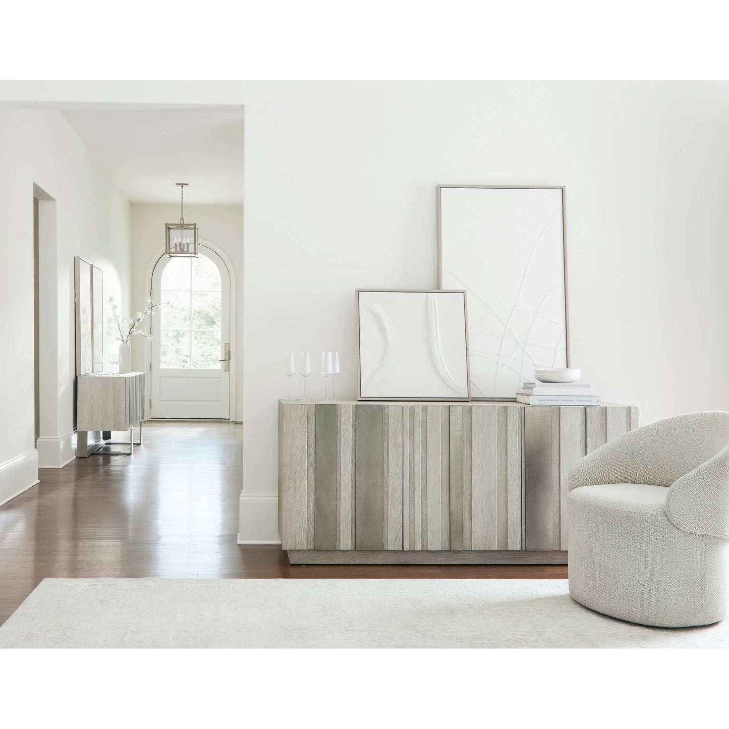 009 SI-2534118 | Lifestyle | Tempo Rectangle Buffet by Bernhardt in beige. Made from wood, metal in a unique style.