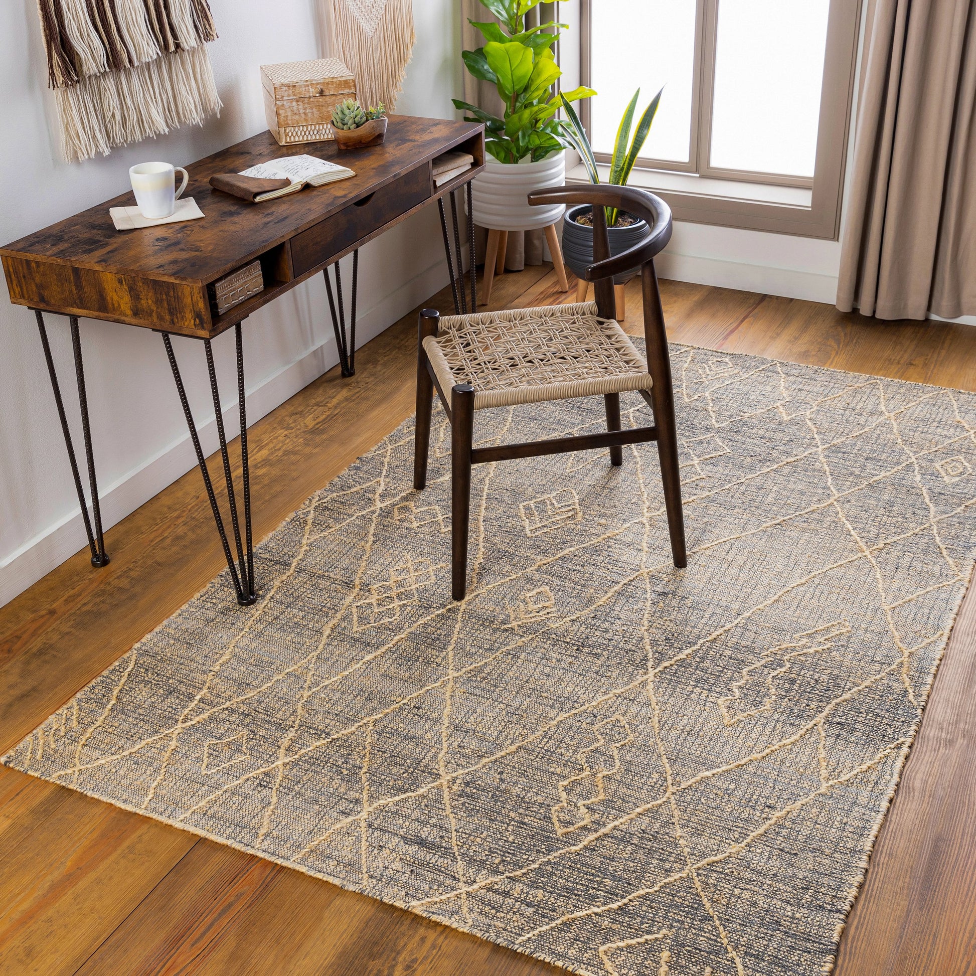 Watford Rug - 27258 by Surya in charcoal, tan. Made from 60% jute, 40% wool in a unique style.