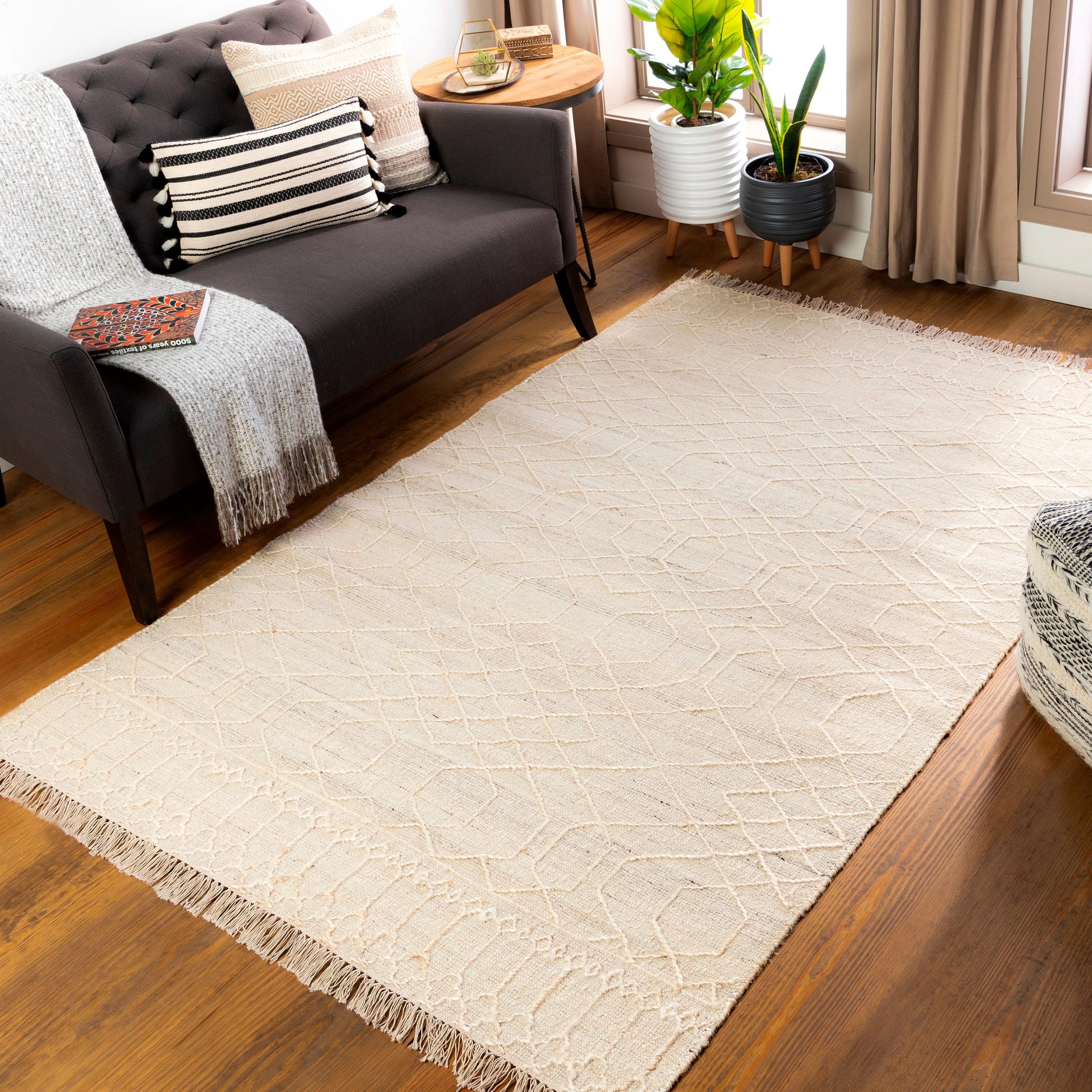 Watford Rug - 27259 by Surya. Made from 60% jute, 40% wool in a unique style.