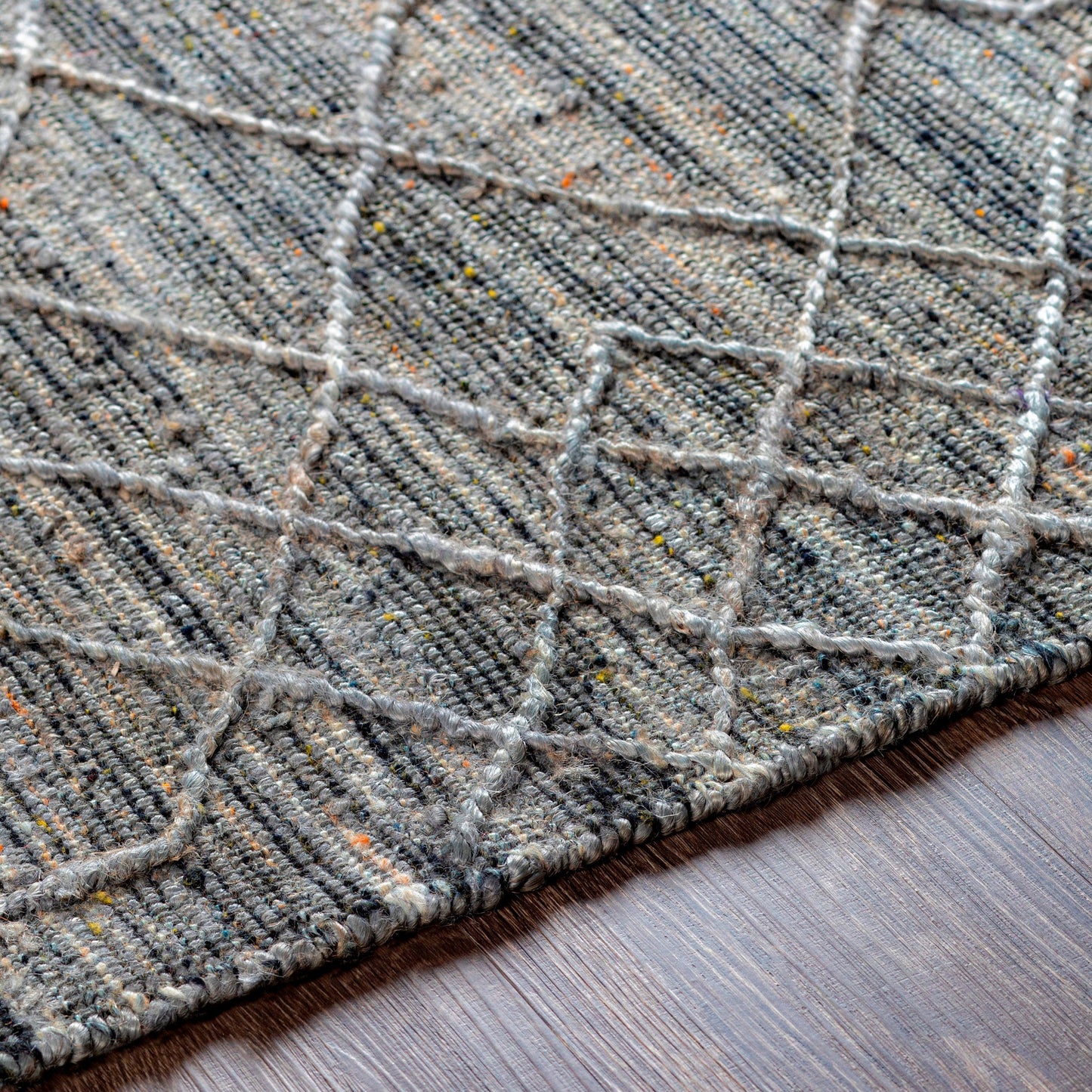 008 SI-1796576,SI-1796577,SI-1796578,SI-1796579 | Closeup | Watford Rug - 27259 by Surya. Made from 60% jute, 40% wool in a unique style.