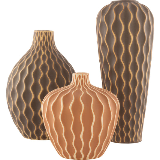 Waves - 24673 by Livabliss in glazed. Made from ceramic in a transitional style.