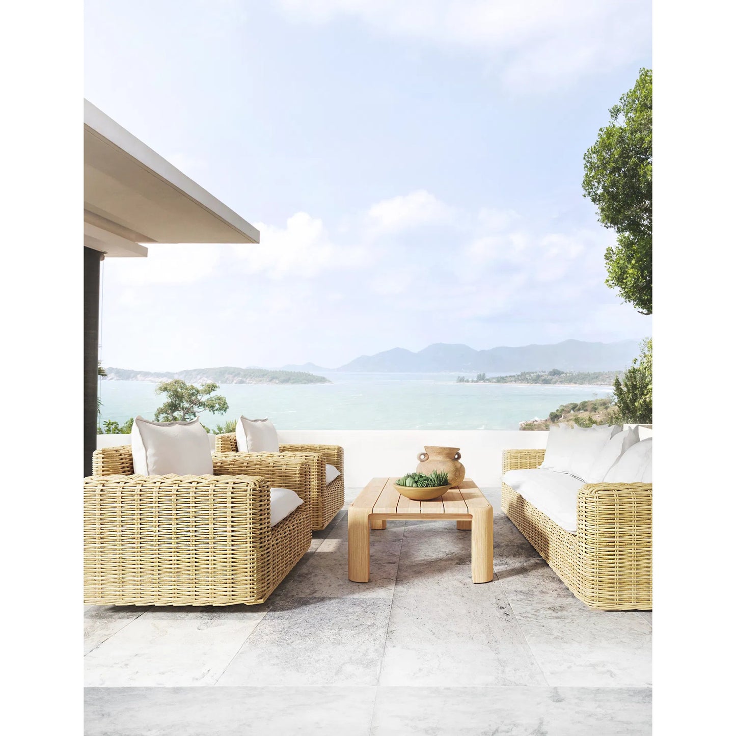 006 SI-2318674 | Lifestyle | Playa Outdoor Oversized Swivel Club Chair by Sunset West in medium wood. Made from resin wicker in a rustic style.