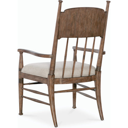 Americana Upholstered Seat Arm Chair by Hooker Furniture in beige. Made from oak veneers and fabric in a cottage & farmhouse style.