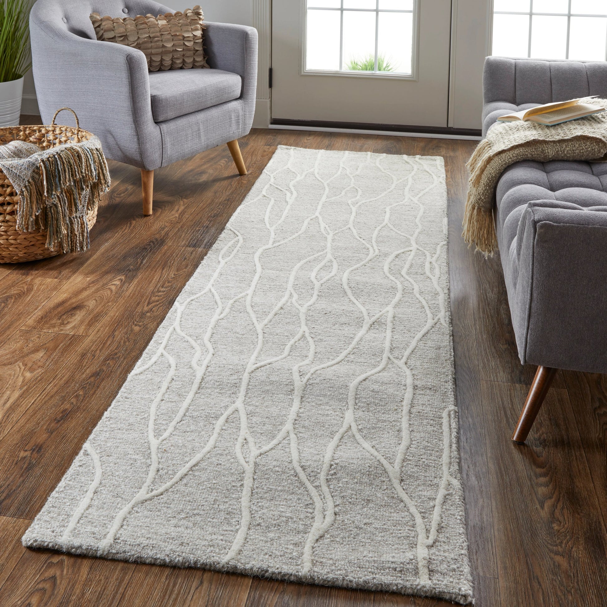 Enzo Transitional Rug - 8734F by Feizy. Made from wool in a unique style.