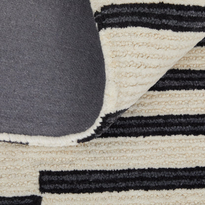 Maguire Transitional Rug - 8901F by Feizy in ivory, black. Made from wool, nylon in a unique style.