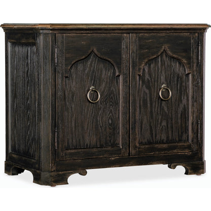 Americana Two-Door Nightstand by Hooker Furniture. Made from oak veneers with solid-wood edge top in a cottage & farmhouse style.