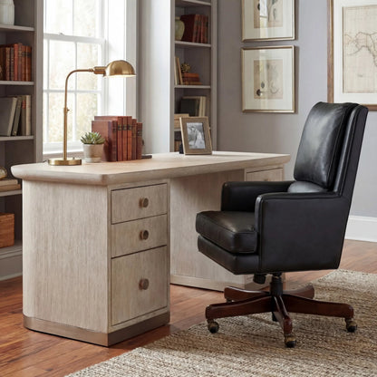 Wright Executive Chair by Hooker Furniture in carilion tune. Made from leather in a traditional style.