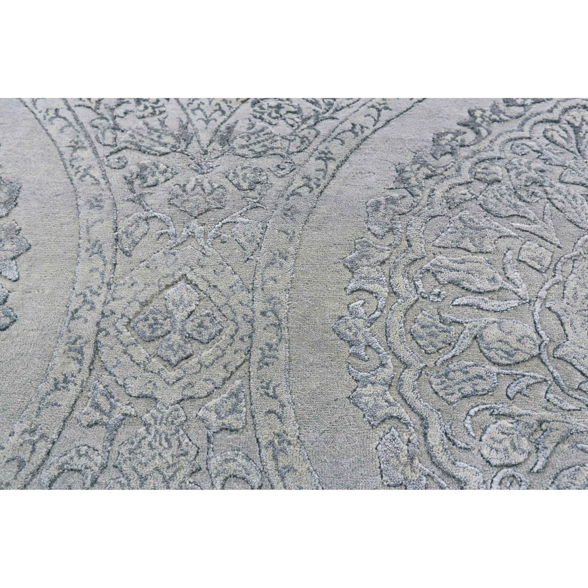 Alford Eyelash Wool Rug - 7075F by Feizy. Made from wool, viscose in a unique style.