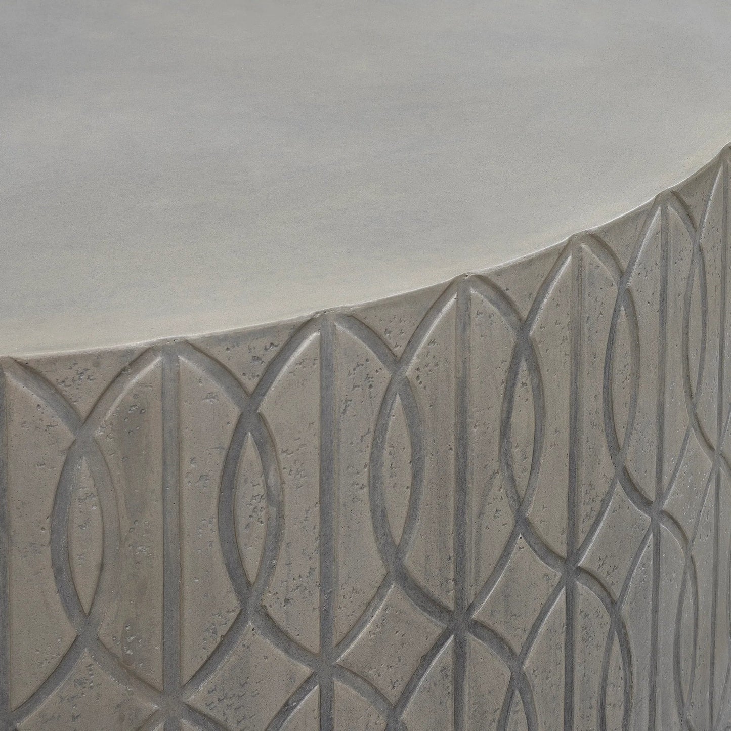 003 SI-2318689 | Closeup | Trellis Outdoor Coffee Table by Sunset West in gray. Made from glass fiber reinforced concrete in a transitional style.