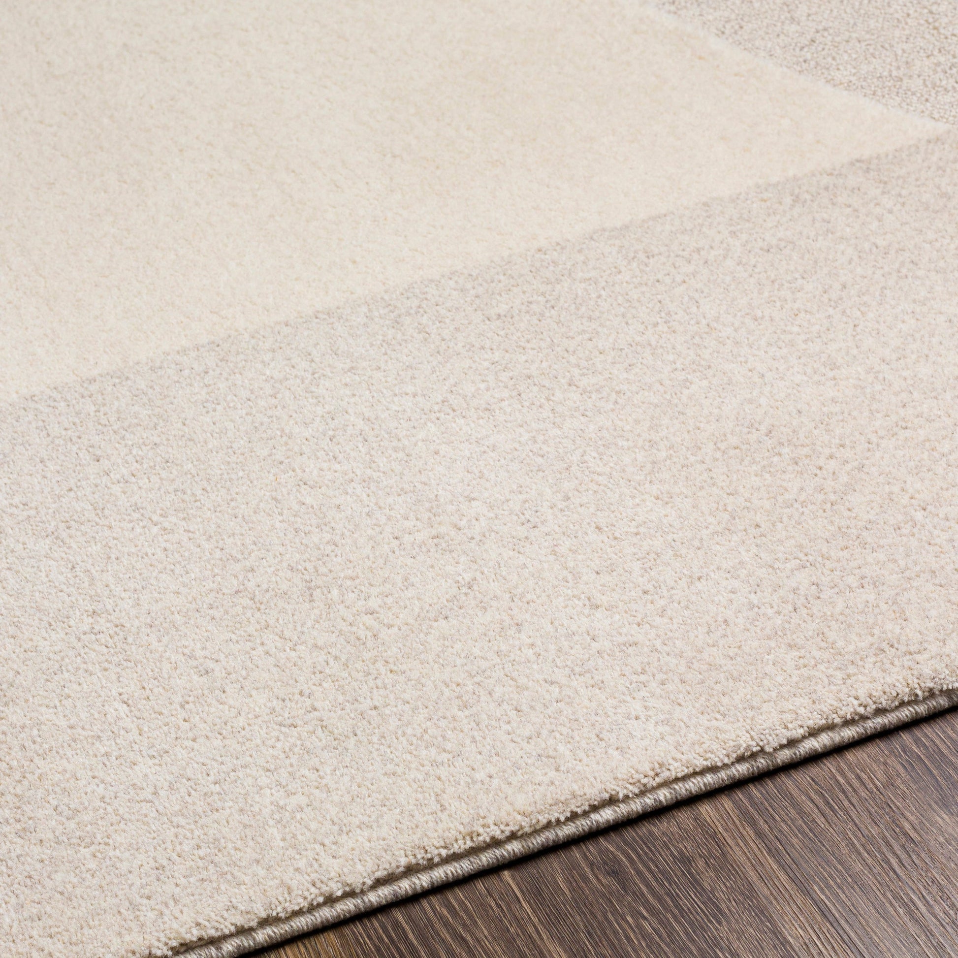 Flux Rug - 26994 by Livabliss in light beige, taupe, medium gray, gray. Made from 100% polypropylene in a unique style.