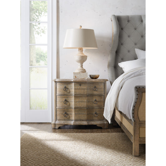 Bastogne Nightstand by Hooker Furniture in light brown. Made from white oak, cedar veneers in a cottage & farmhouse style.
