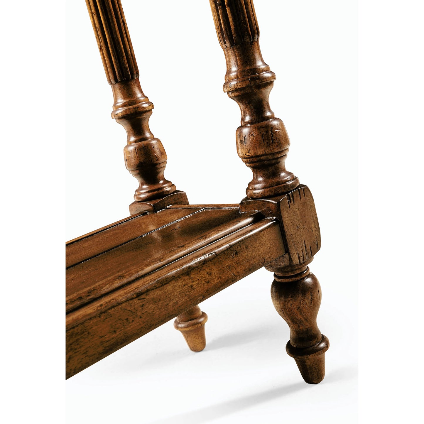 009 SR-846511 | Closeup | Casual Accents Walnut Accent Table by Jonathan Charles in brown and medium walnut country distressed. Made from acacia in a traditional style.