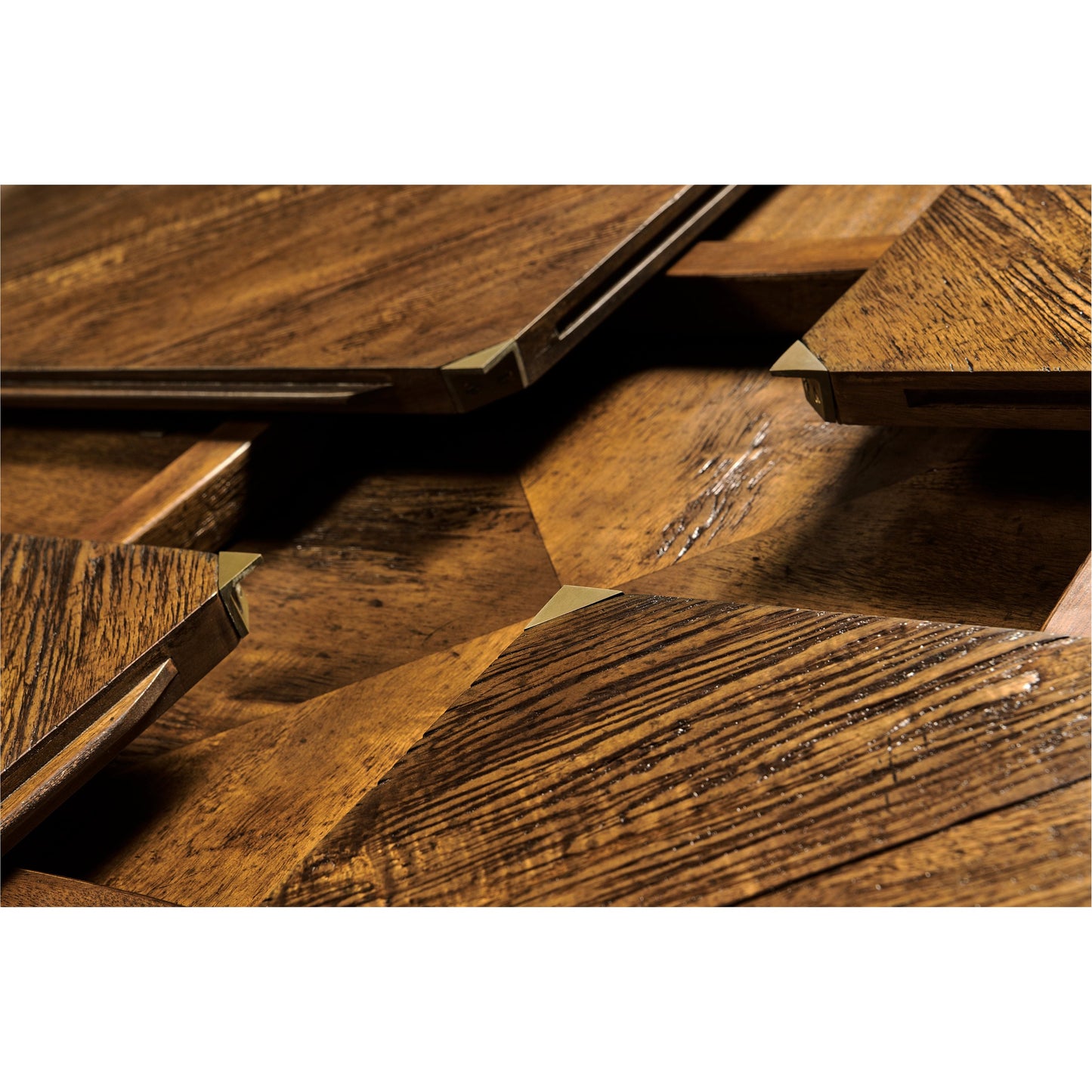 014 SR-846201 | Closeup | Casual Accents Country Walnut Round Extendable Dining Table 59" by Jonathan Charles in brown and country farmhouse walnut. Made from acacia in a traditional style.