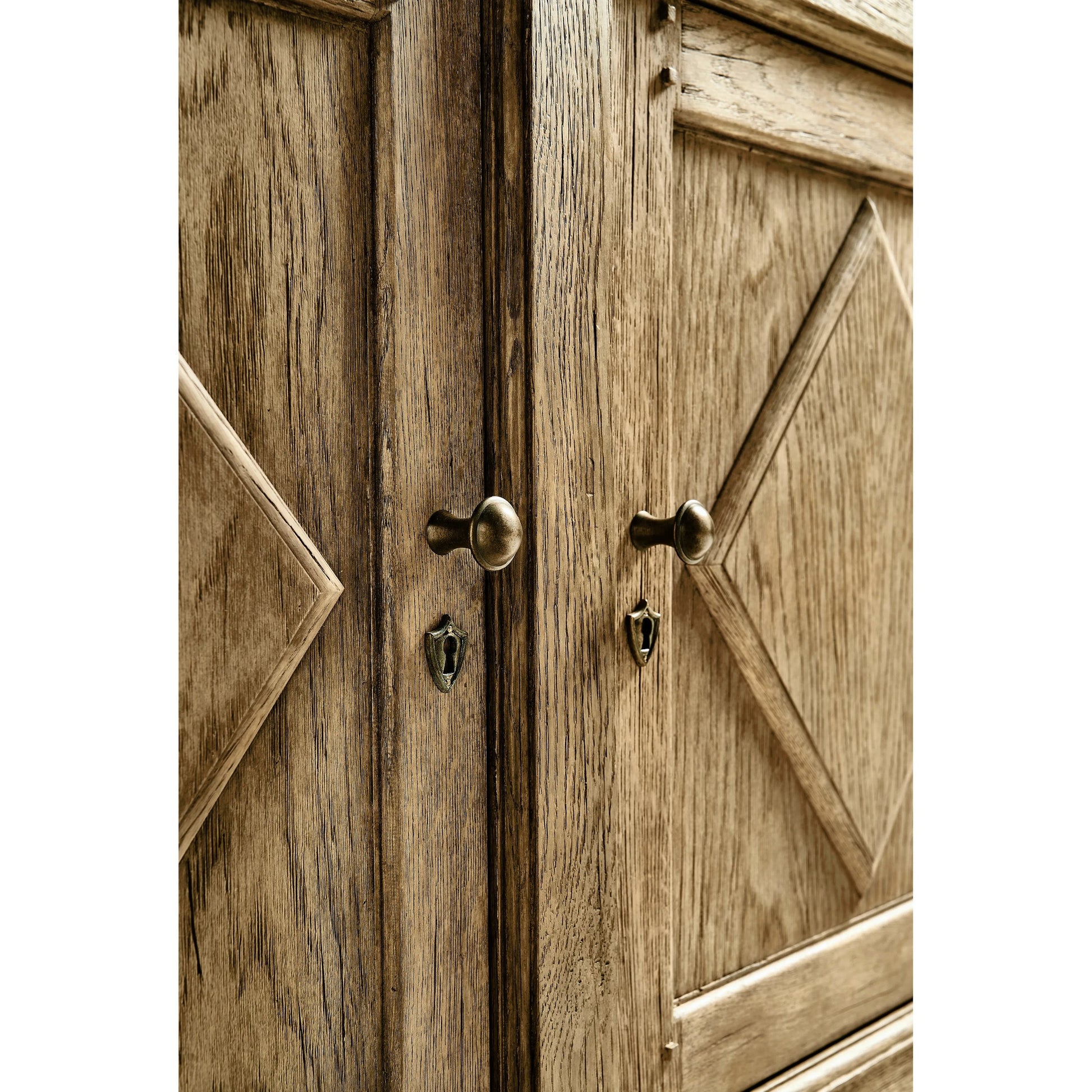 Timeless Eon Rustic French Credenza by Jonathan Charles in brown and stripped brown chestnut. Made from oak in a modern style.