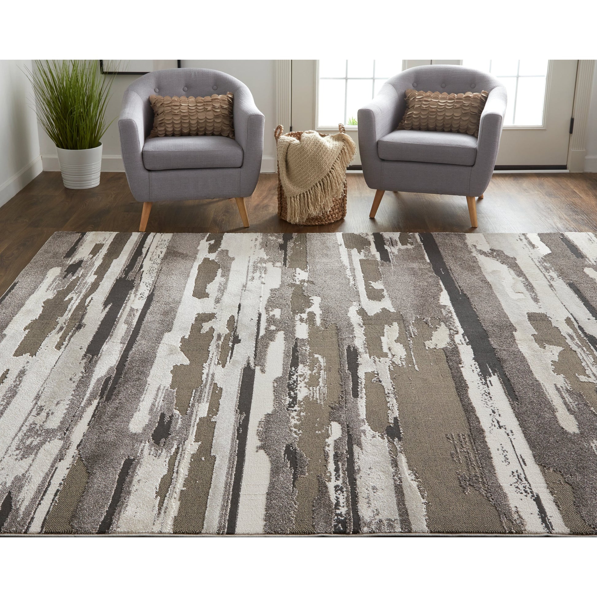 Vancouver Transitional Rug - 39FEF by Feizy. Made from 74% polypropylene frieze, 26% high bulk polyester in a unique style.
