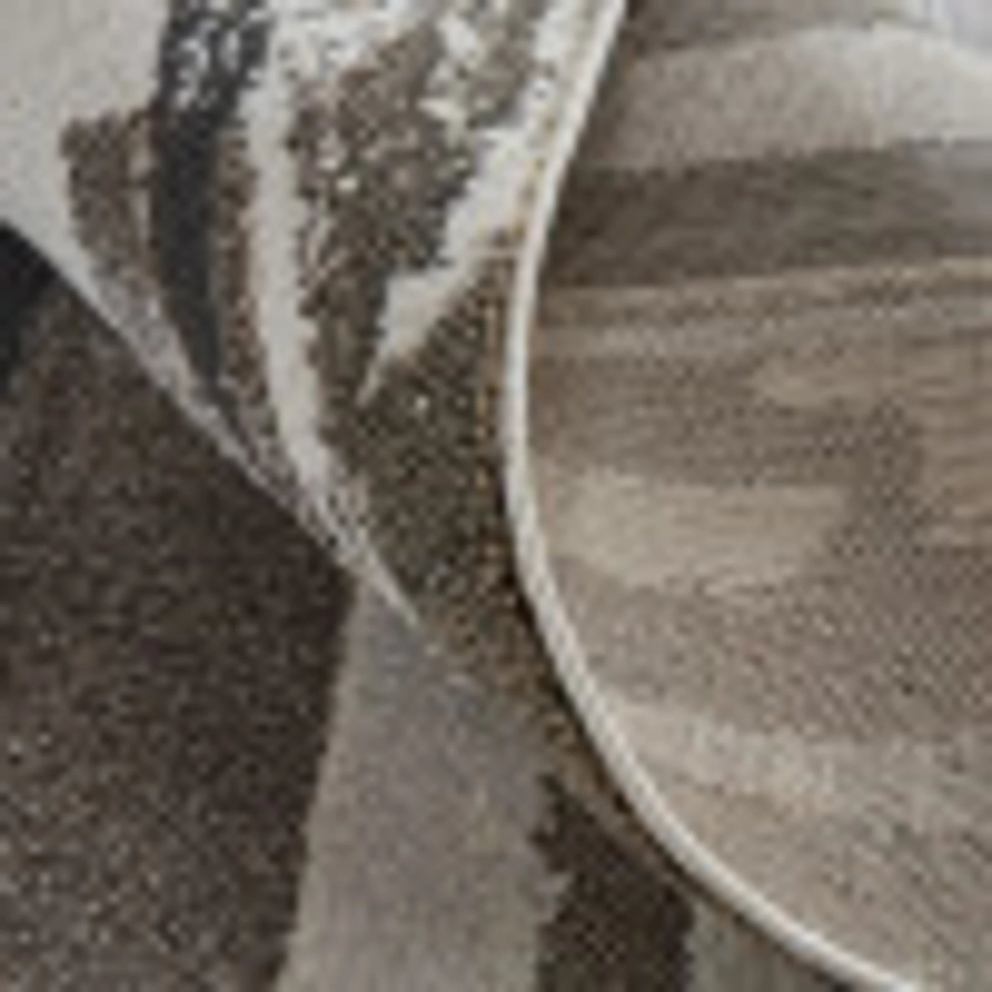 Vancouver Transitional Rug - 39FEF by Feizy. Made from 74% polypropylene frieze, 26% high bulk polyester in a unique style.
