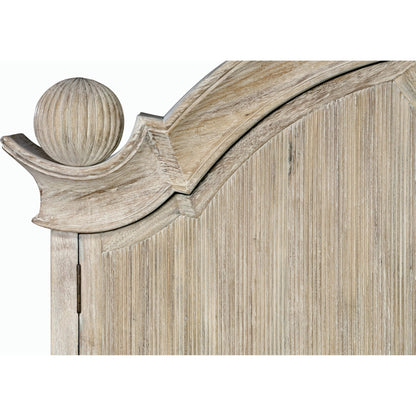 William Yeoward Alnwick Bureau by Jonathan Charles in white and washed acacia. Made from acacia in a cottage & farmhouse style.