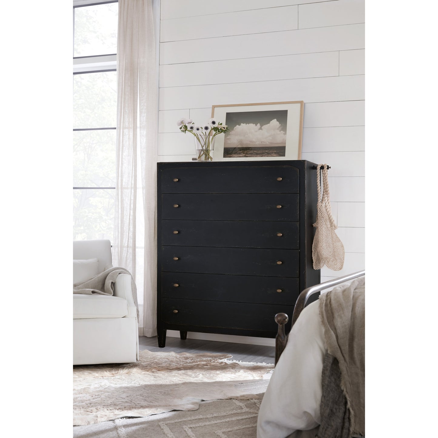 003 SI-1748681 | Lifestyle | Ciao Bella Chest by Hooker Furniture. Made from maple veneer, cedar, felt panel, solid-wood edge top in a traditional style.