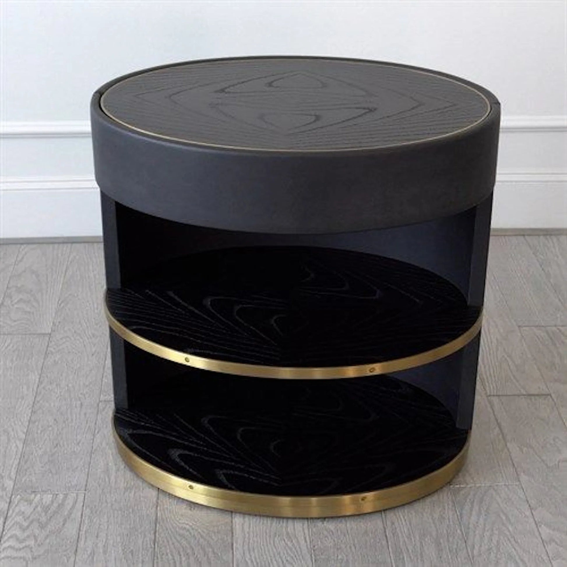 Ellipse Bedside Cabinet by Global Views in black. Made from poplar, oak, black lacquer in a modern style.