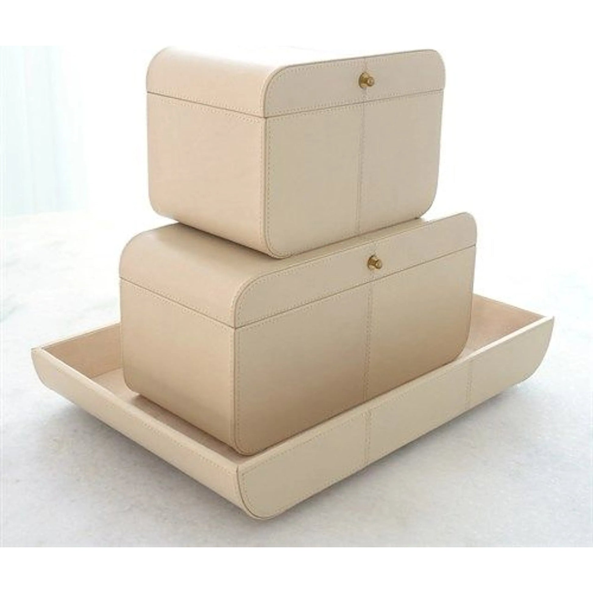 Curved Corner Box by Global Views. Made from mdf, leather, polysuede lining in a eclectic & global style.