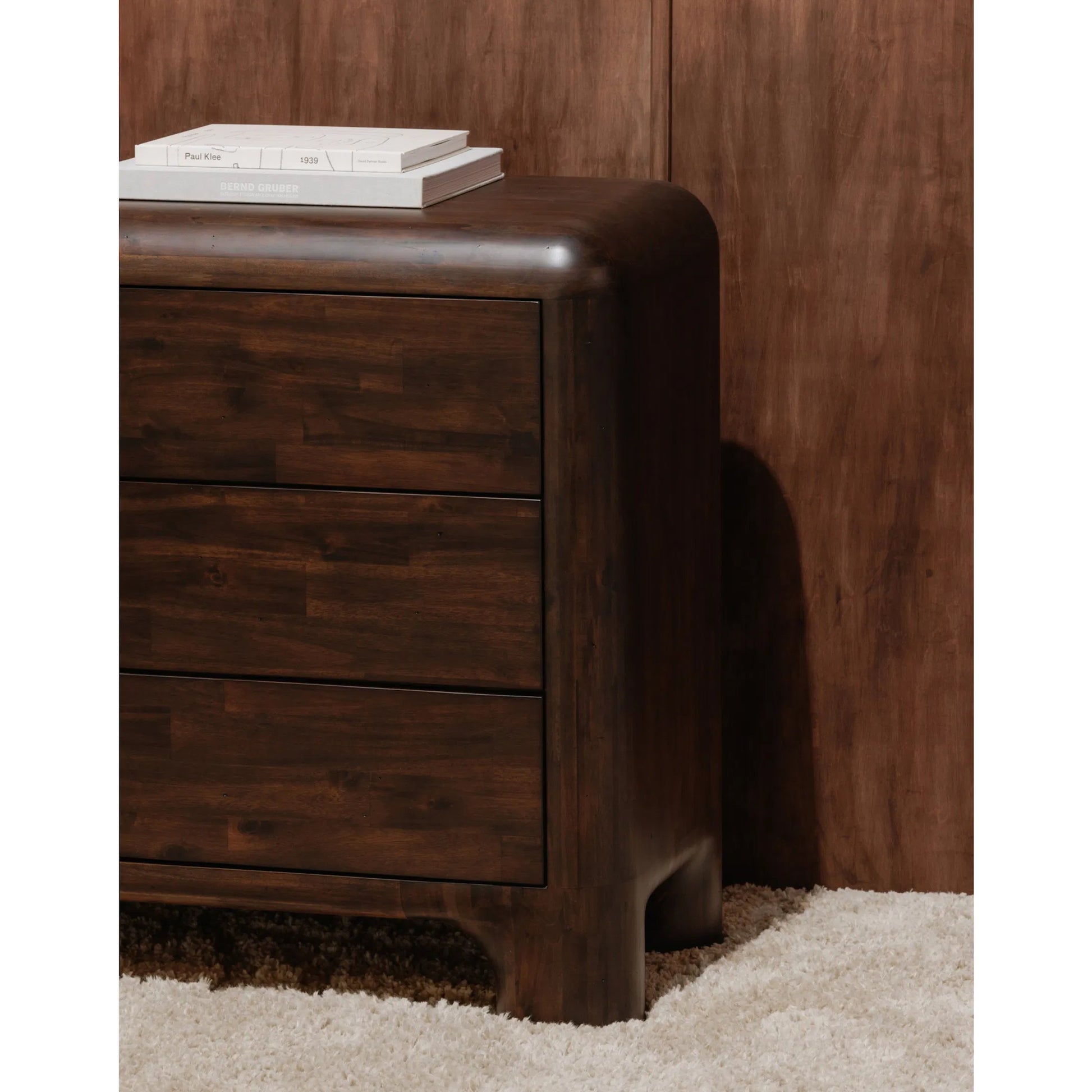 Rowan 6 Drawer Dresser by Moe's Home Collection in walnut. Made from solid acacia, acacia veneer over mdf back, drawer frame in a traditional style.