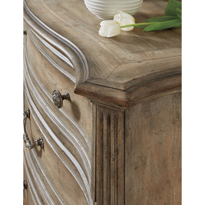 Castella Bachelors Chest by Hooker Furniture in antique slate. Made from pecan, quartered walnut, quartered black walnut, quartered ash, maple veneers, cedar drawer bottom, felt panel, outlet in a traditional style.