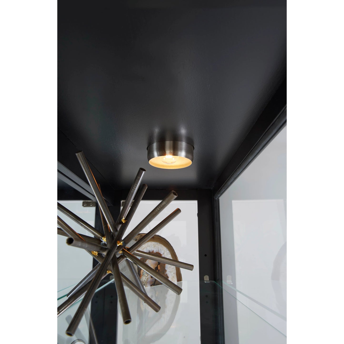 006 SI-2155509 | Closeup | 29'' Wide Hardwood Onyx Black Curio Display Cabinet by Pulaski Furniture in black onyx. Made from select hardwoods in a traditional style.