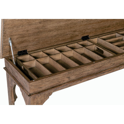 Americana Bed Bench by Hooker Furniture in brown and honey finish. Made from oak veneers with solid-wood edge top in a traditional style.