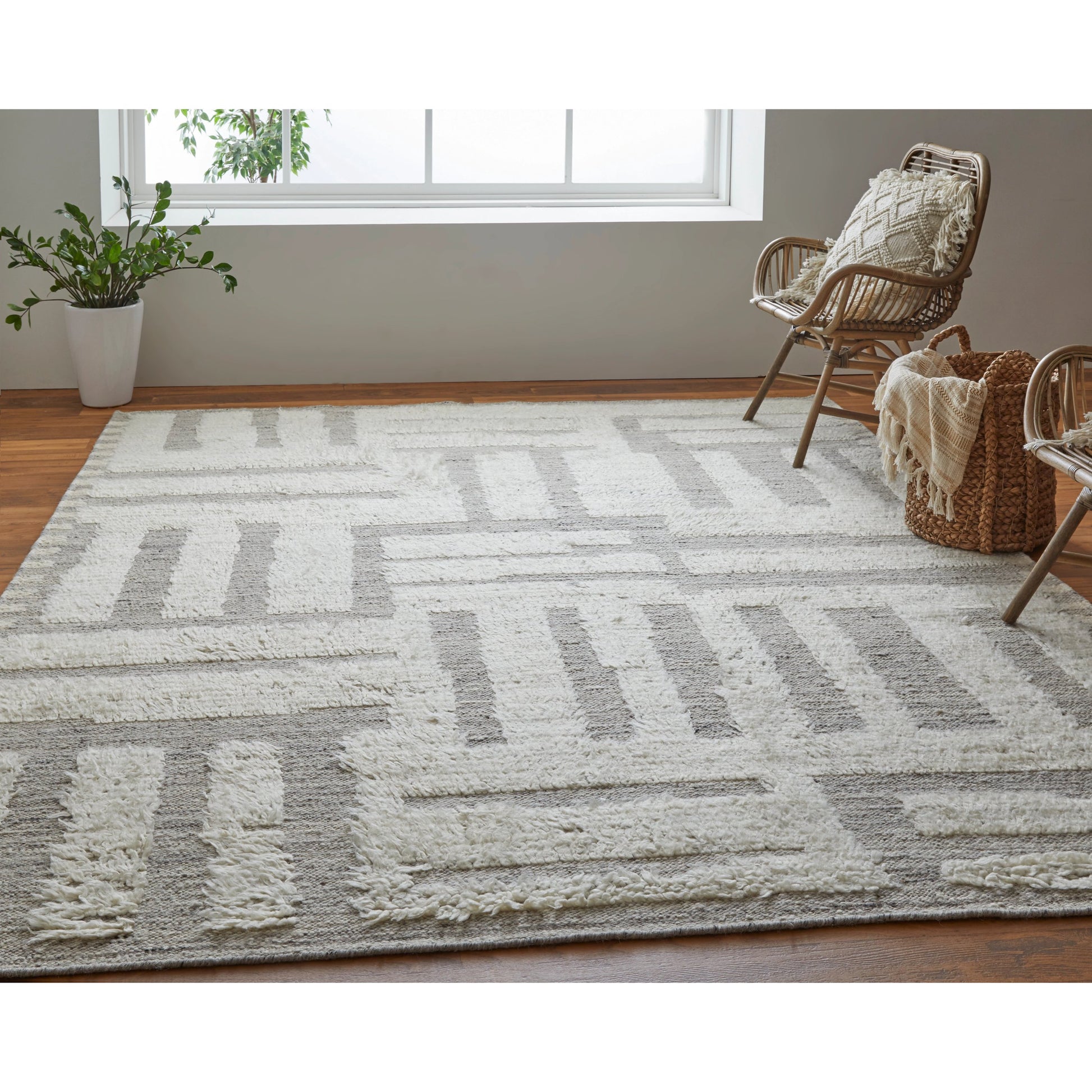 Ashby Transitional Geometric Rug - 8909F by Feizy in gray, ivory. Made from wool in a unique style.