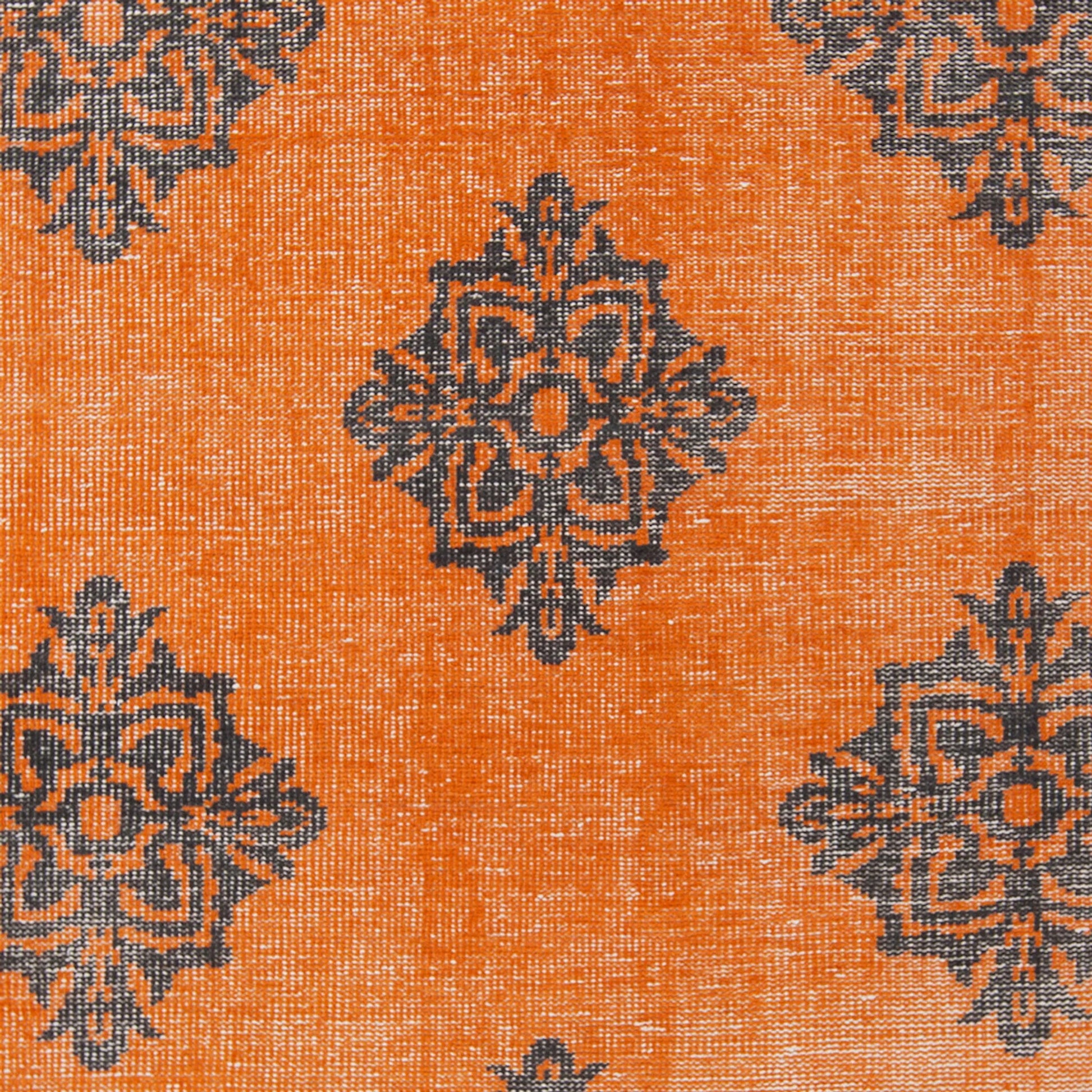 Zahra Rug - 1053 by Surya. Made from 100% wool in a unique style.