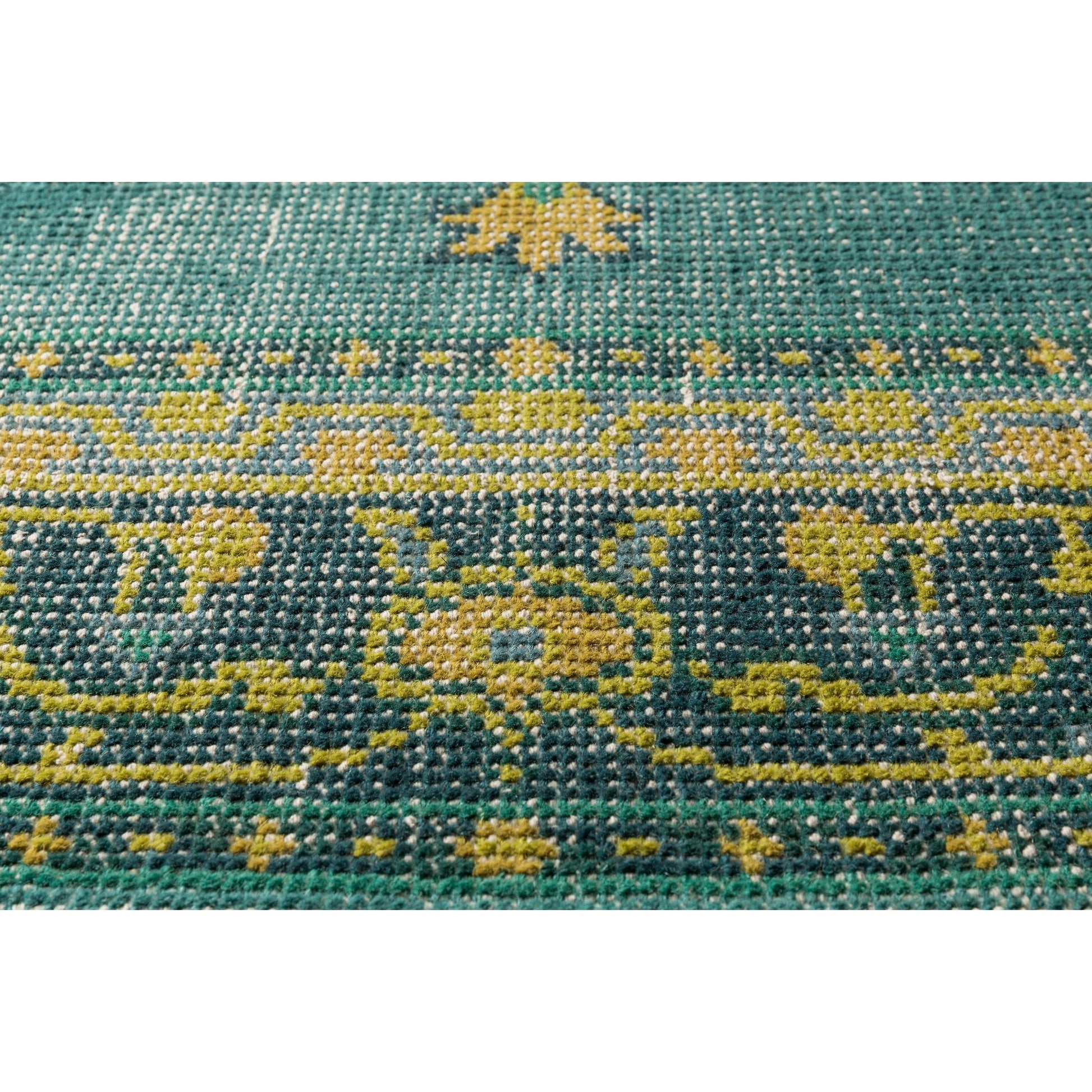 Zahra Rug - 1049 by Surya. Made from 100% wool in a unique style.