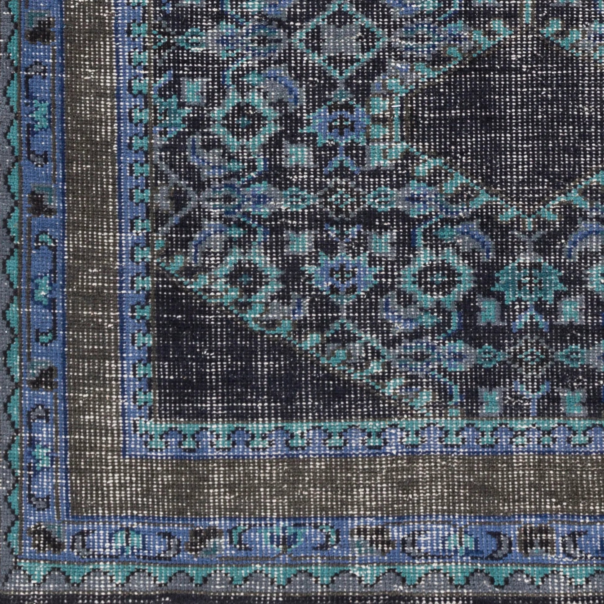 Zahra Rug - 1050 by Surya. Made from 100% wool in a unique style.