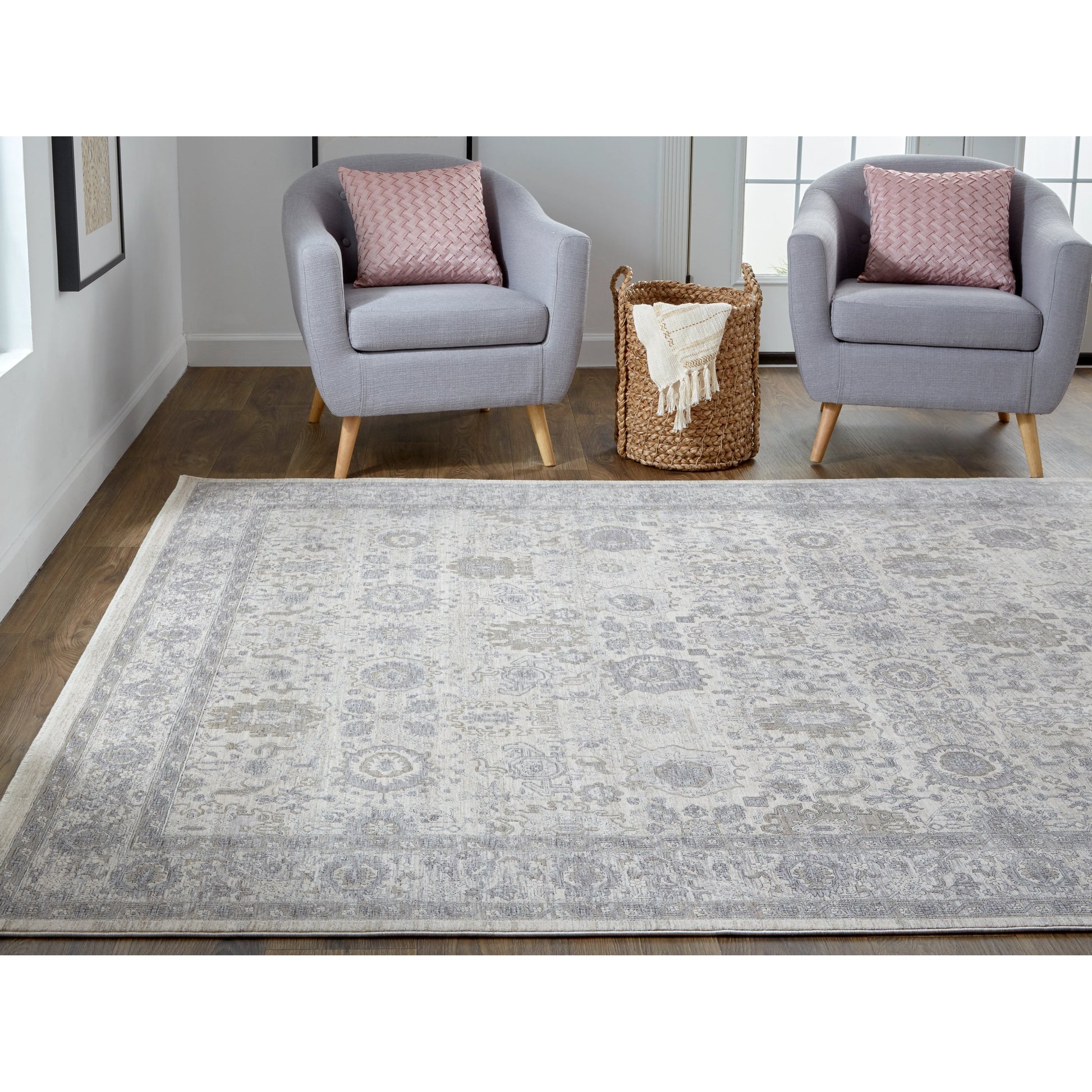 Marquette Transitional Oriental Rug - 3776F by Feizy in gray, silver, ivory. Made from polyester, acrylic in a unique style.