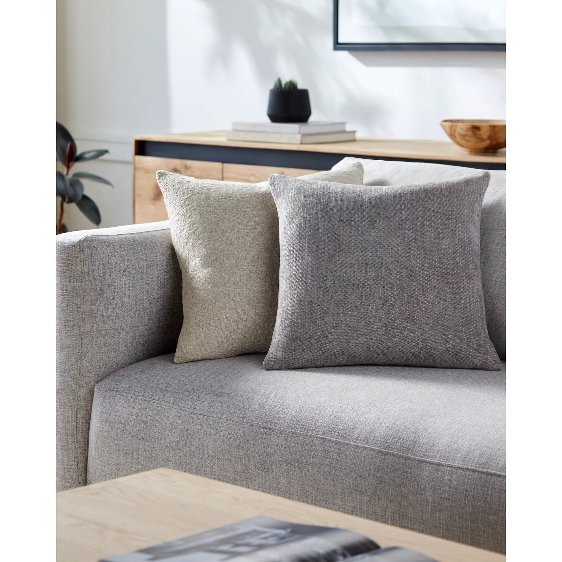 Zunaira Pillow - 479540 by Livabliss. Made from front: 100% polyester, back: 100% polyester in a modern style.