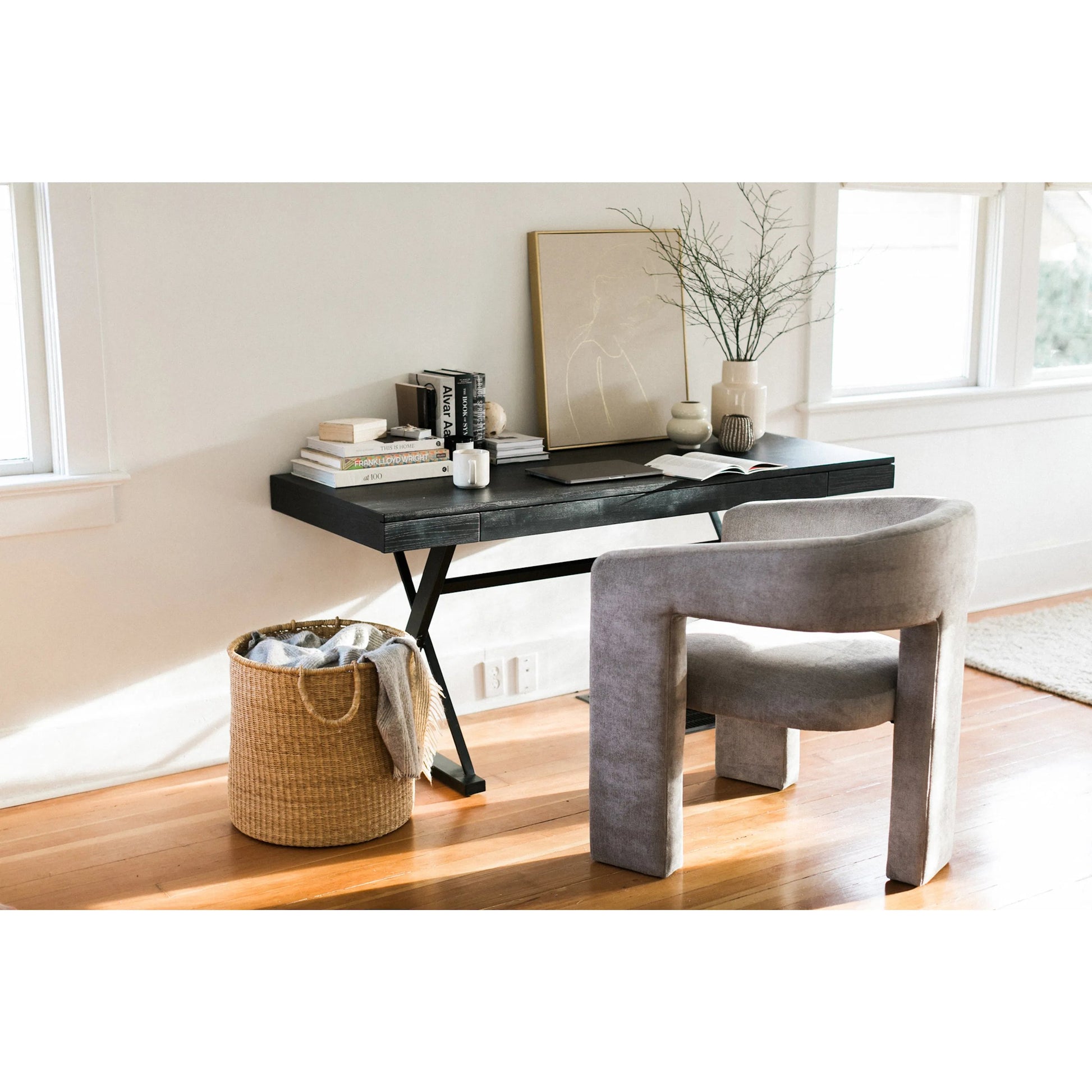 Elo Chair by Moe's Home Collection. Made from unique in a transitional style.