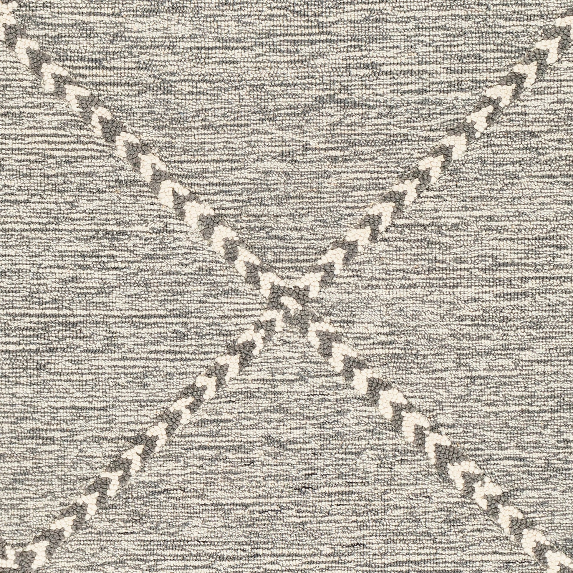 Zanafi Tassels Rug - 24568 by Surya. Made from 100% wool in a unique style.